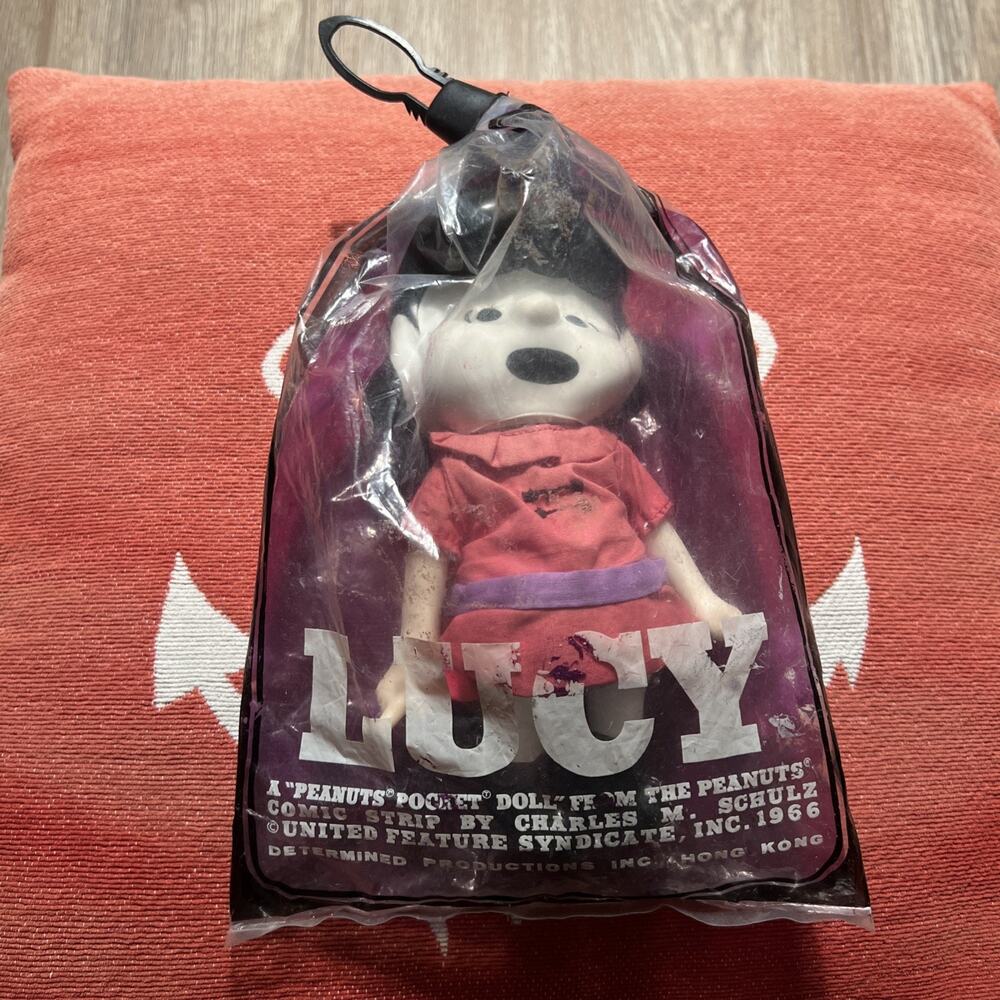 Vintage 1966 Lucy - Peanuts Pocket Doll New In Package Comic Strip Schulz